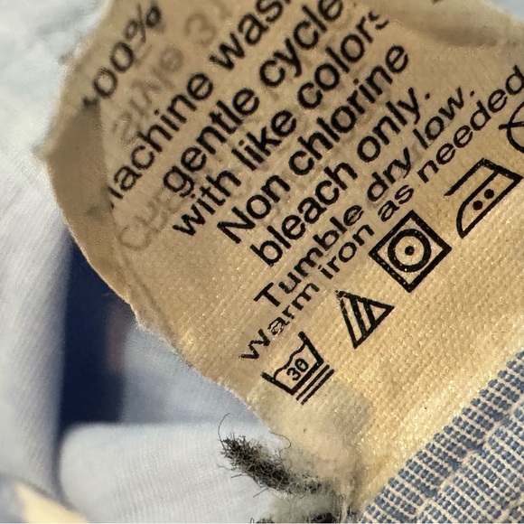 J. Crew Men’s Slim Fit Blue Oxford Button Up Shirt Size Medium - Picture 3 of 4